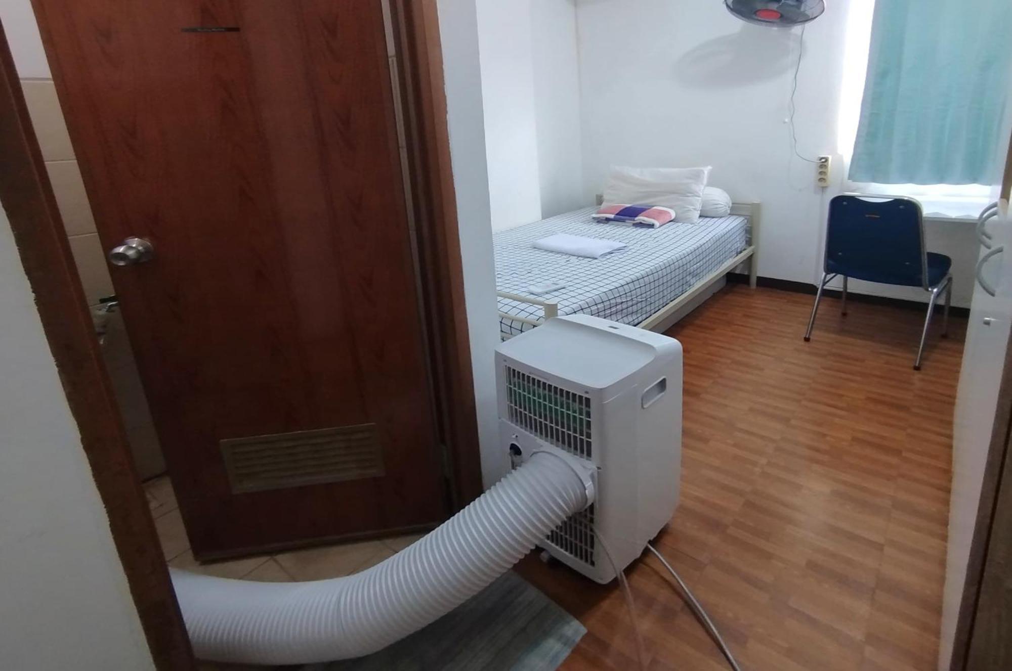 Amazing View Apartment At Kemayoran Jiexpo -Min Stay 3 Nights- Jakarta Exterior photo